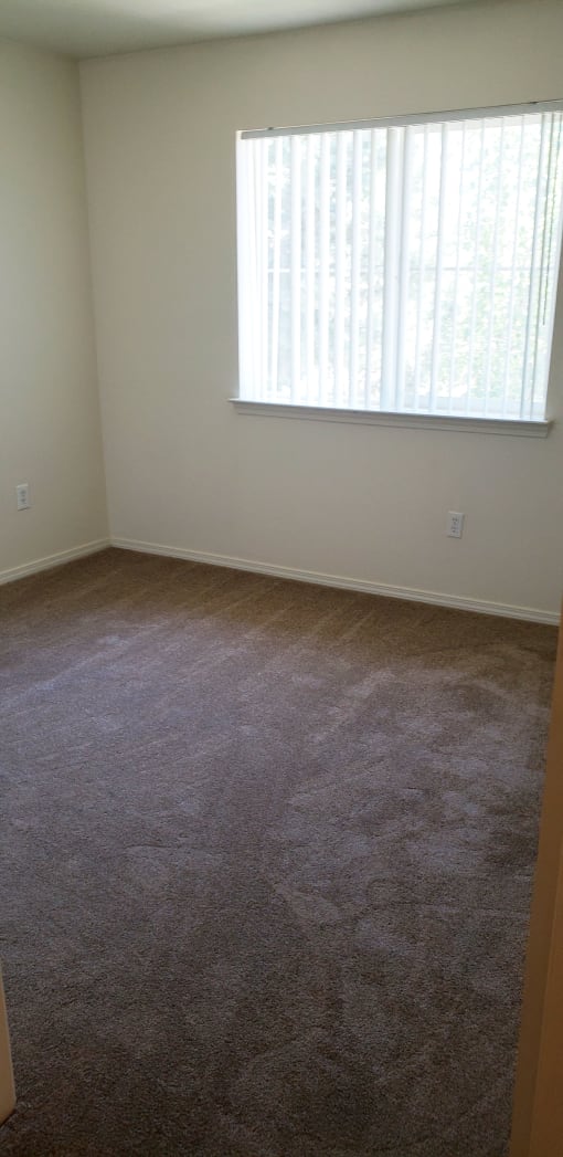 Photos and Video of Park Creek Village in Farmersville, CA